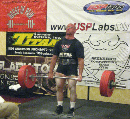 Chiropractor Dr. Fred Clary sponsors powerlifting competitions and adjusts powerlifting athletes